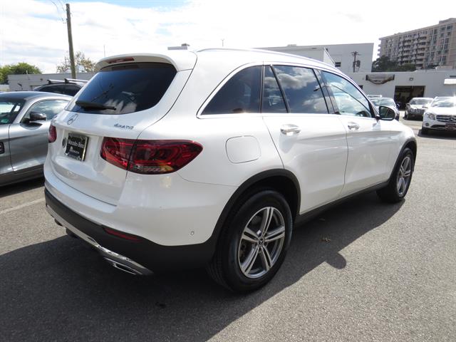 2022 Mercedes Benz GLC 300 4MATIC photo 4