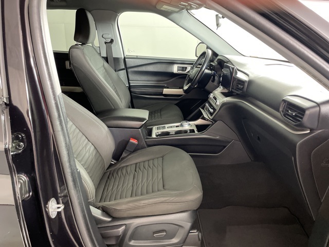 2021 Ford Explorer XLT photo 42