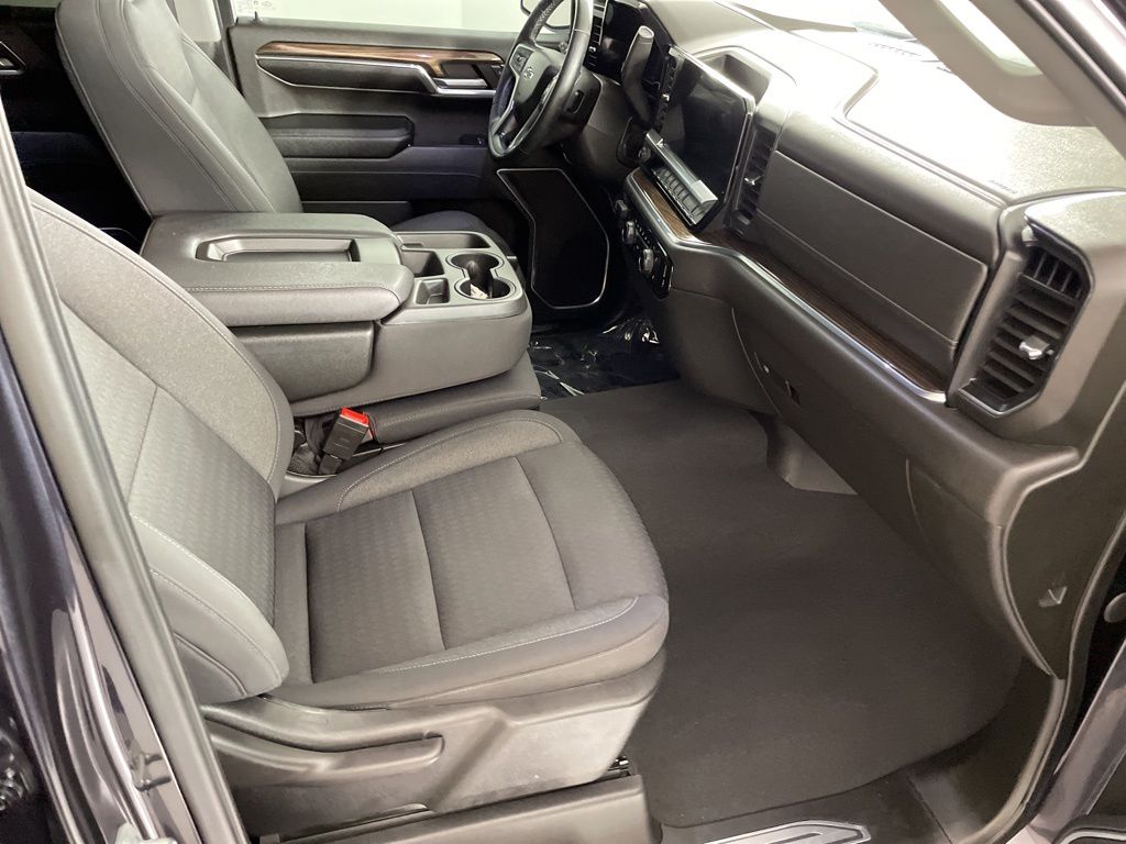 2023 Chevrolet Silverado 1500 RST photo 44