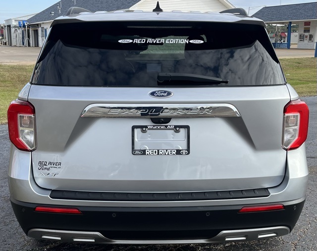 2021 Ford Explorer XLT photo 4