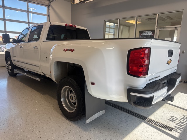 2018 Chevrolet Silverado 3500HD LTZ photo 6