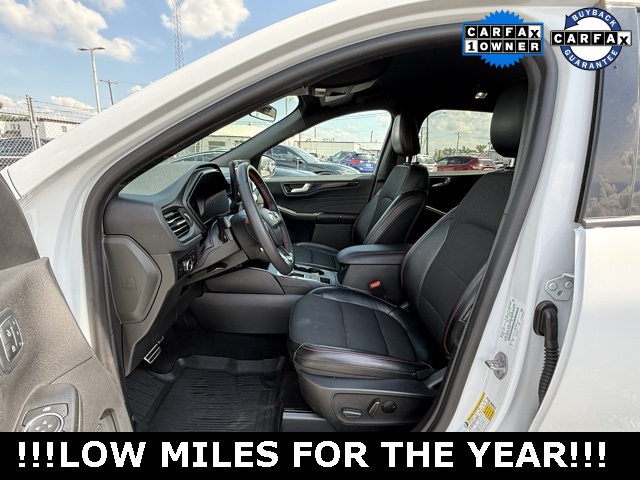 2023 Ford Escape ST-Line Select photo 13