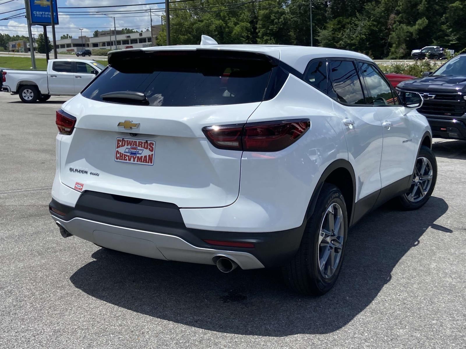 2023 Chevrolet Blazer 2LT photo 24