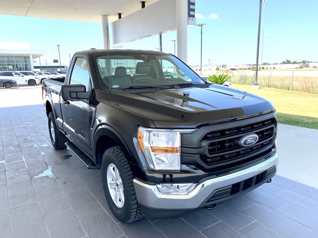 2021 Ford F-150 XL photo 3