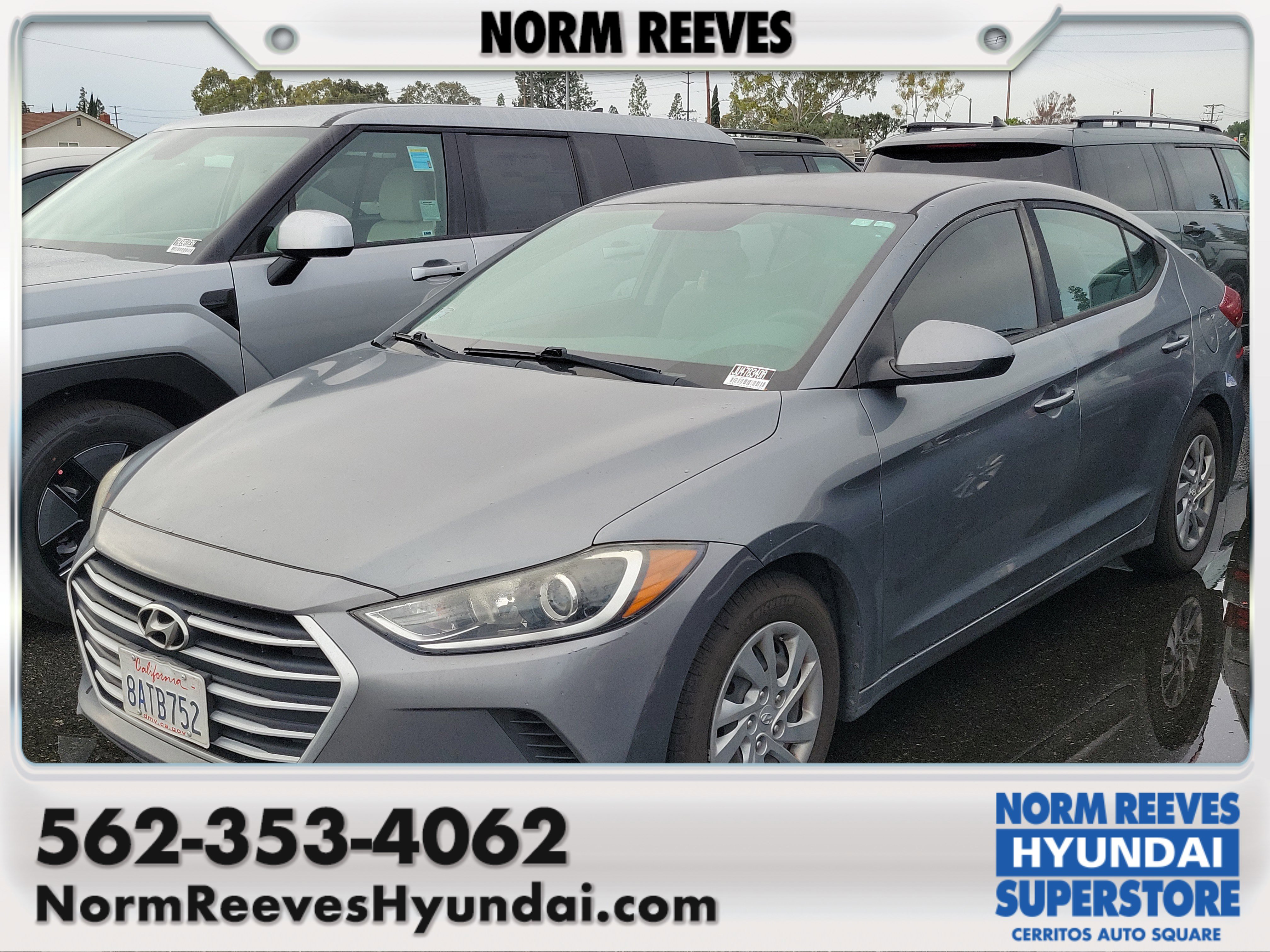 2018 Hyundai Elantra SE's photo