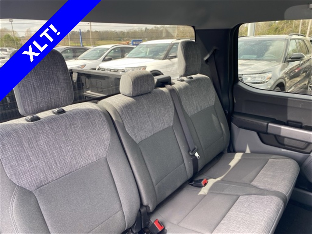 2023 Ford F-150 XLT photo 14