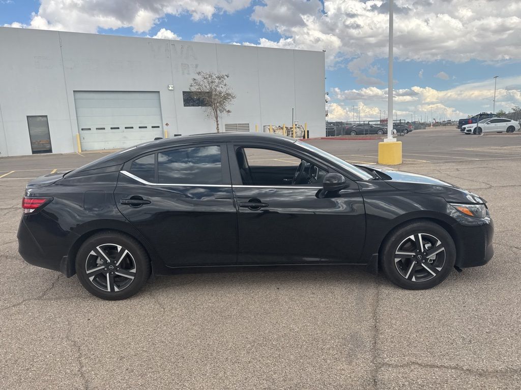 2024 Nissan Sentra SV photo 6