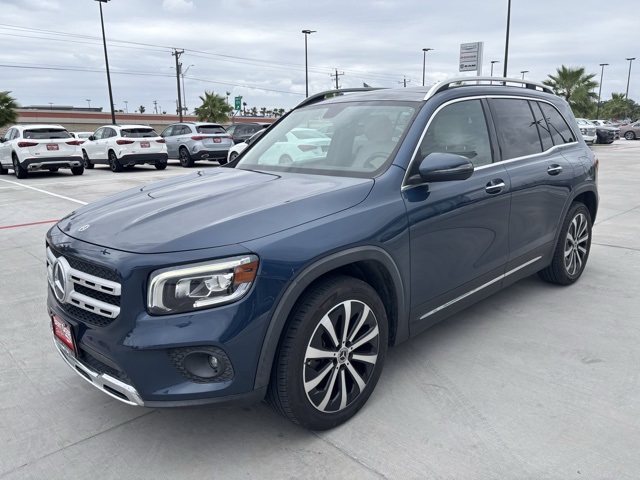 2022 Mercedes Benz GLB 250 photo 3
