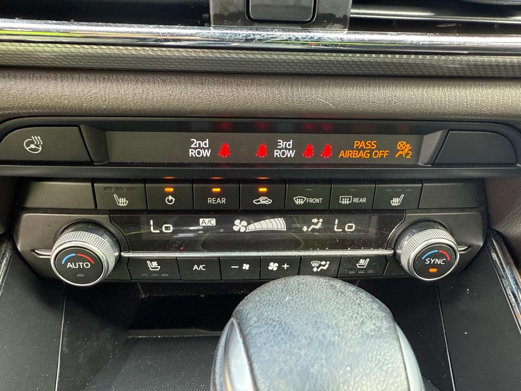 2021 Mazda CX-9 Signature photo 29