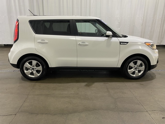 Used 2018 Kia Soul Base with VIN KNDJN2A22J7549497 for sale in Grants Pass, OR