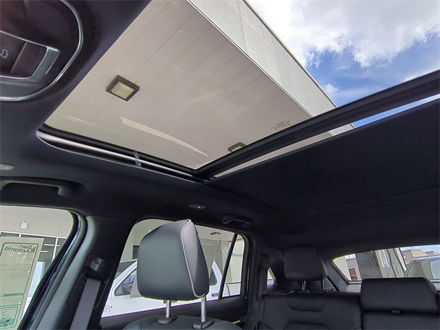 2025 Jeep Wagoneer S Limited photo 25