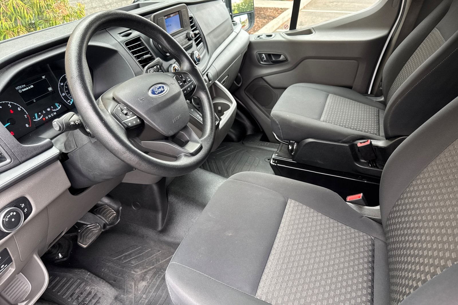 2024 Ford Transit photo 7
