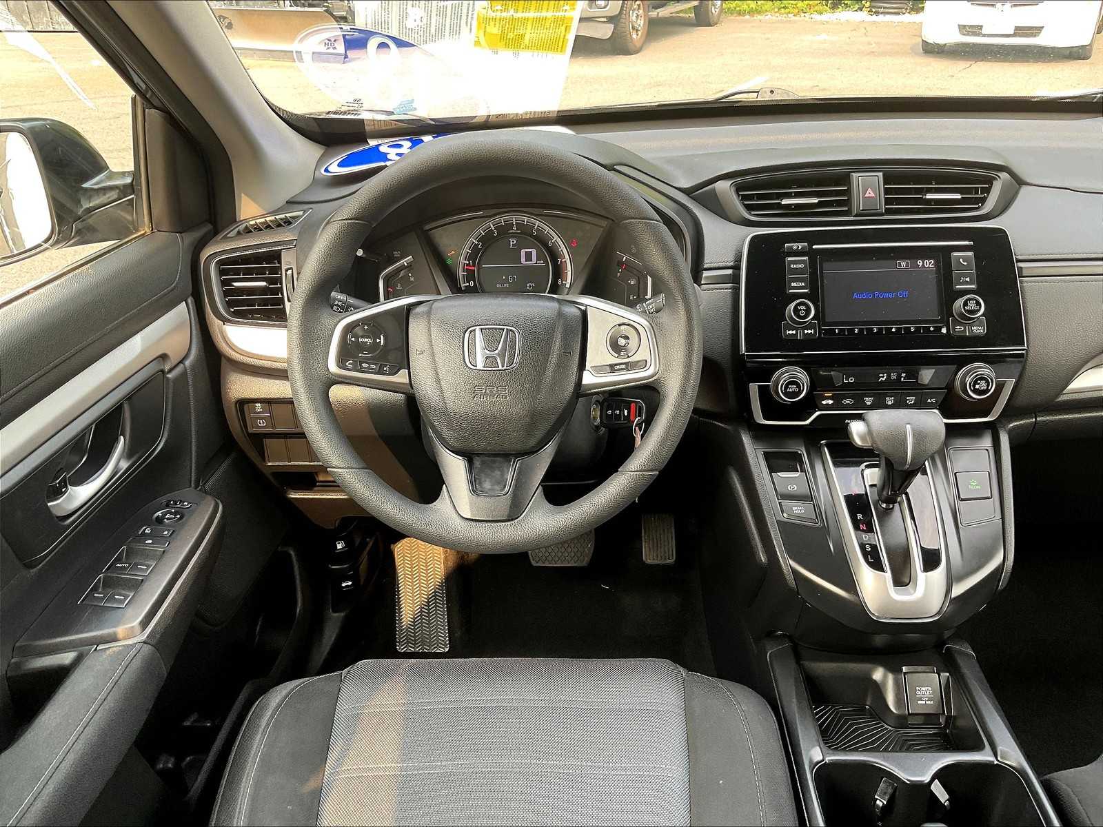 2018 Honda CR-V LX photo 17