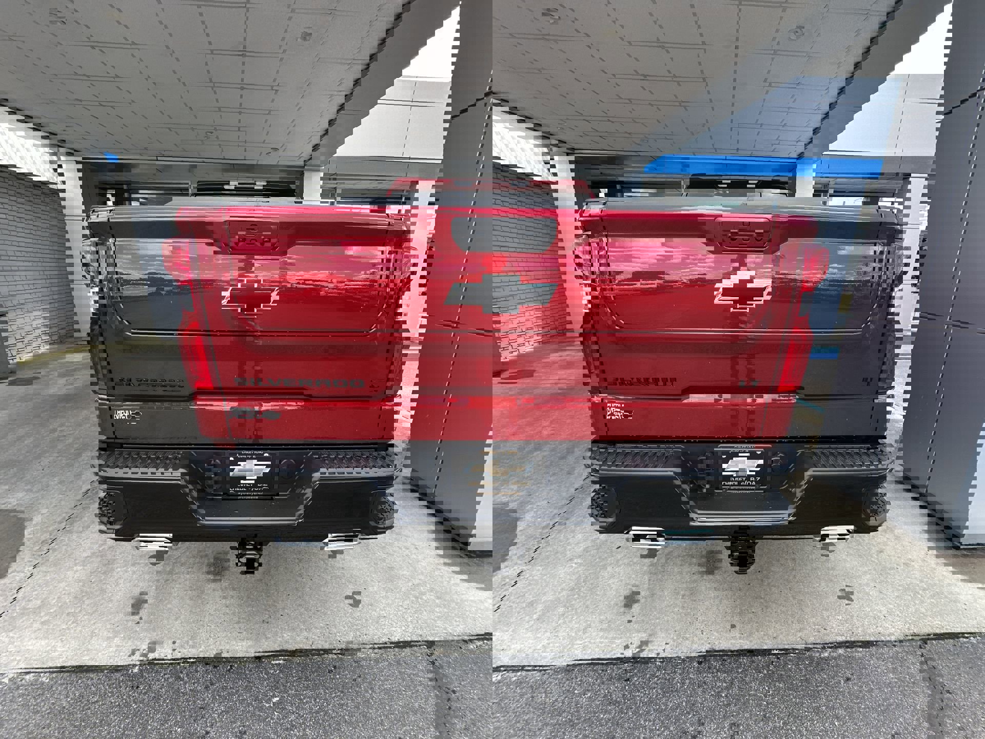 2025 Chevrolet Silverado 1500 LT Trail Boss photo 35