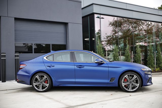 2025 Genesis G70 3.3T Sport Advanced photo 3