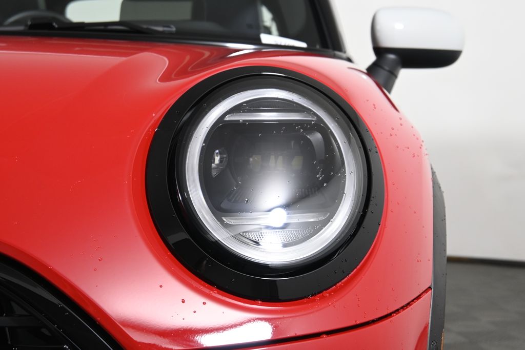2026 Mini Cooper Hardtop 4 Door Signature photo 9
