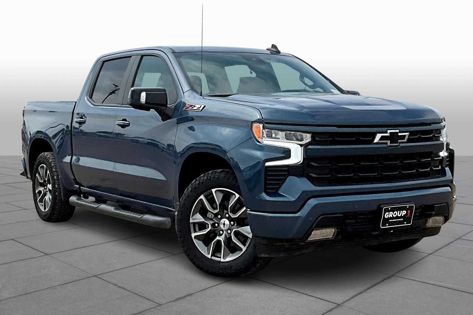 2024 Chevrolet Silverado 1500 RST photo 4