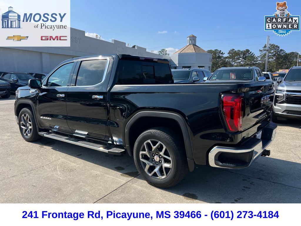 2022 Gmc Sierra 1500 SLT photo 3