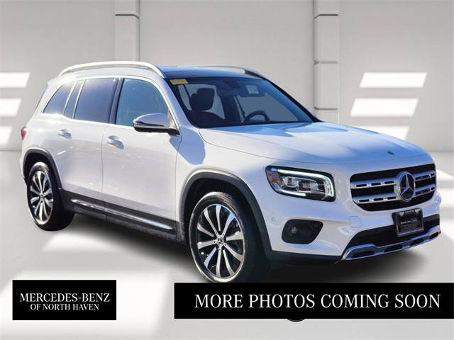 2023 Mercedes-Benz GLB Base's photo
