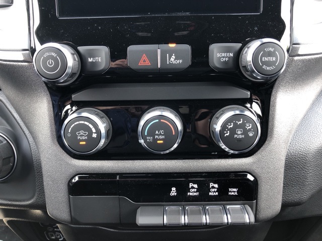 2026 Ram 1500 Tradesman photo 18