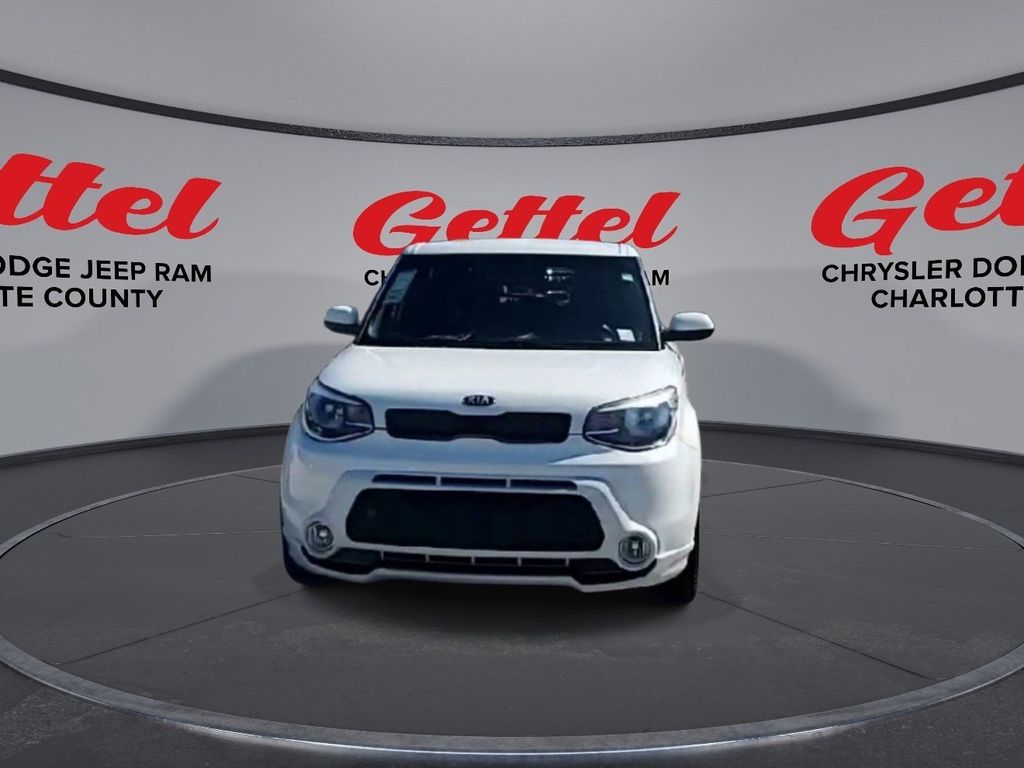 2016 Kia Soul Exclaim photo 2