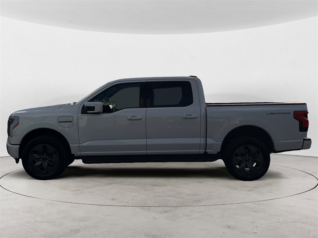 Used 2022 Ford F-150 Lightning Lariat with VIN 1FTVW1ELXNWG16175 for sale in Vancouver, WA