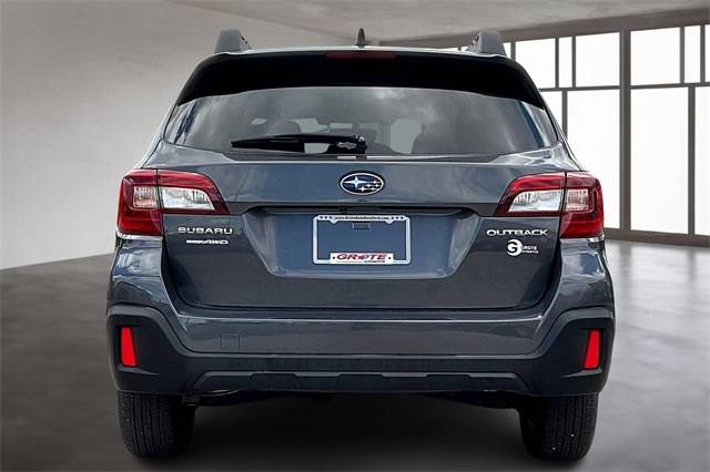 2018 Subaru Outback 2.5i Premium photo 5