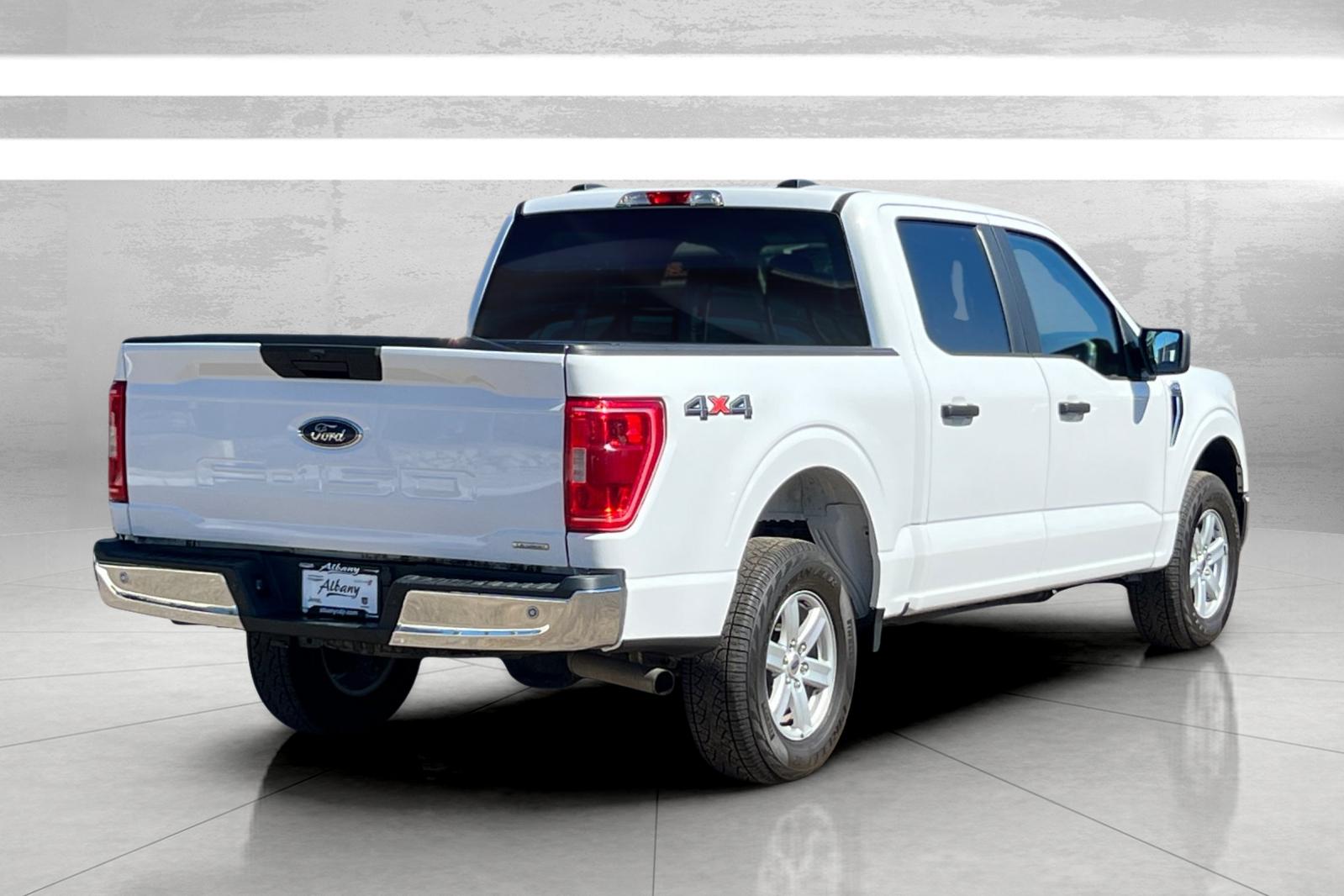 2022 Ford F-150 XLT photo 3