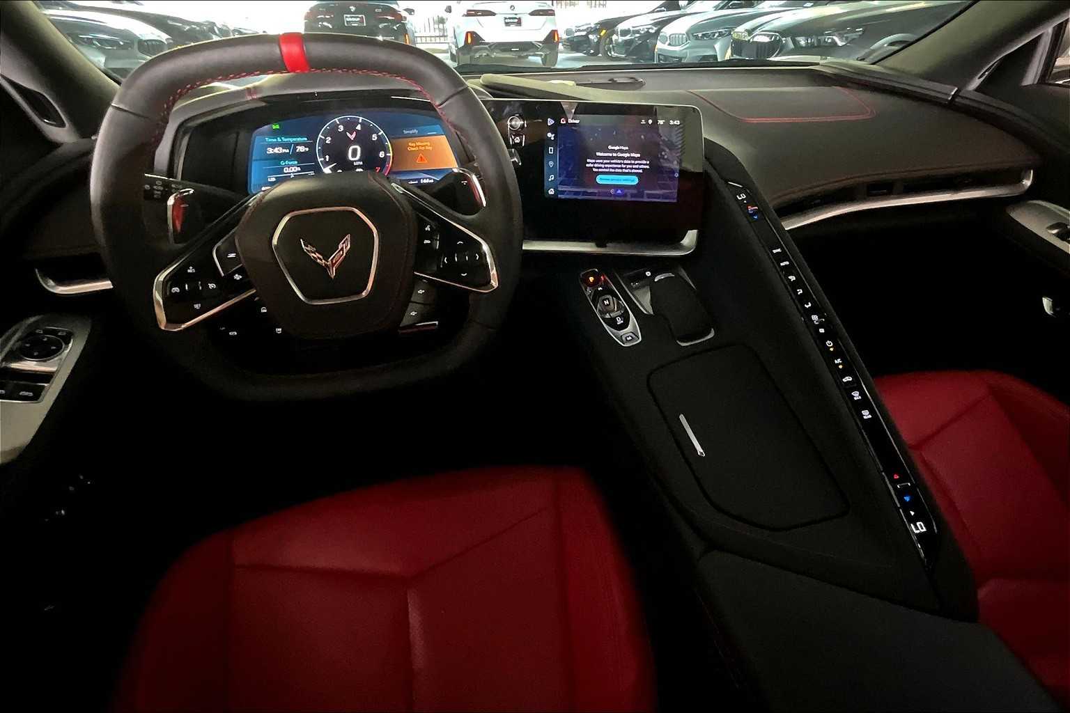 2025 Chevrolet Corvette 1LT photo 14