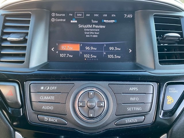 2019 Nissan Pathfinder SV photo 10