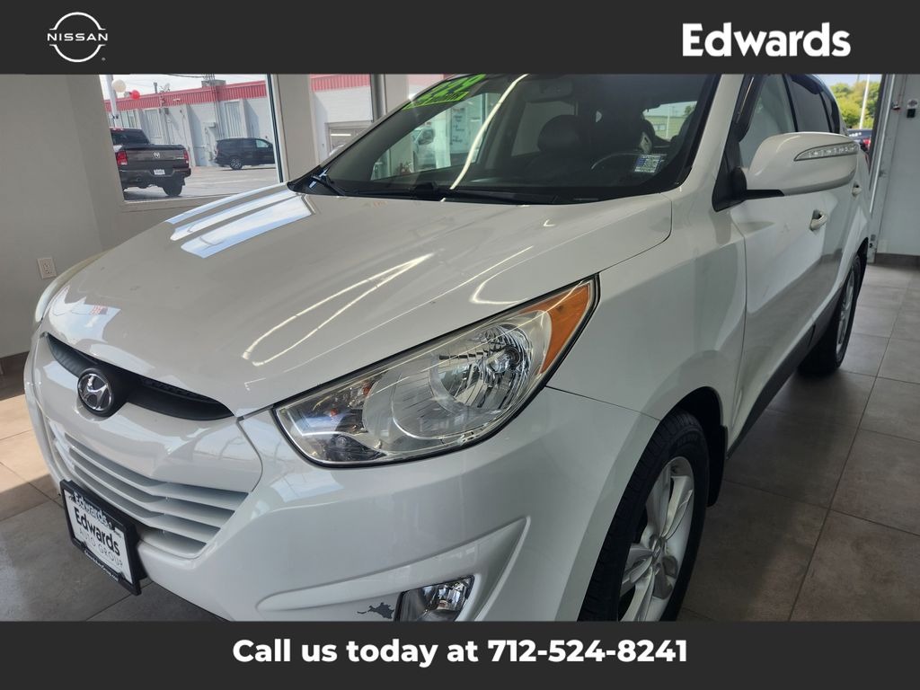 2013 Toyota RAV4 GLS photo 4