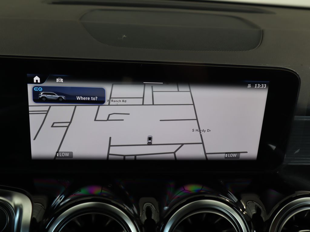 2025 Mercedes Benz EQB photo 15
