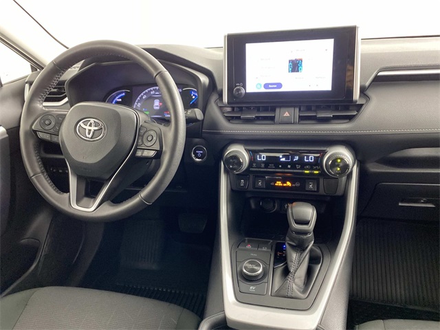 2024 Toyota RAV4 Hybrid XLE photo 12