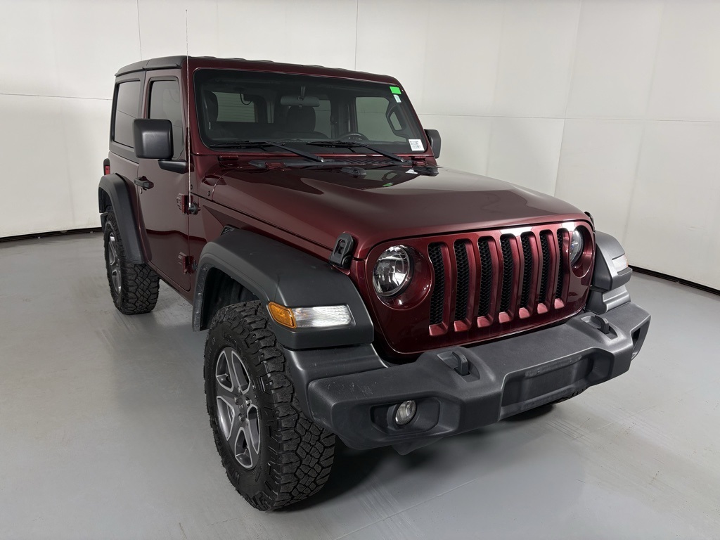 2022 Jeep Wrangler Sport S photo 2