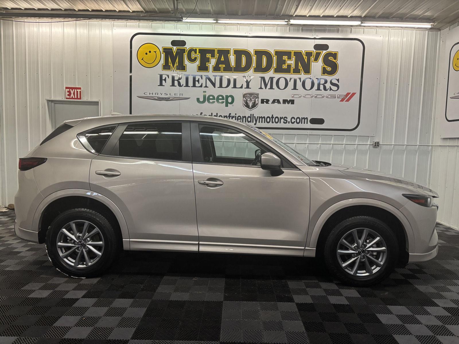 2024 Mazda CX-5 S Select Package's photo