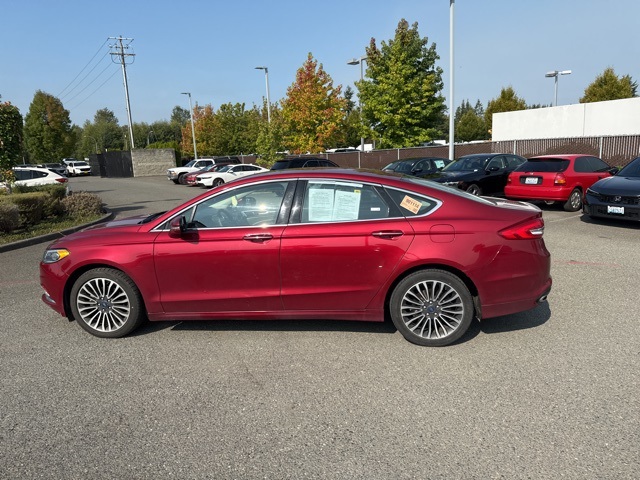 2017 Ford Fusion SE photo 2
