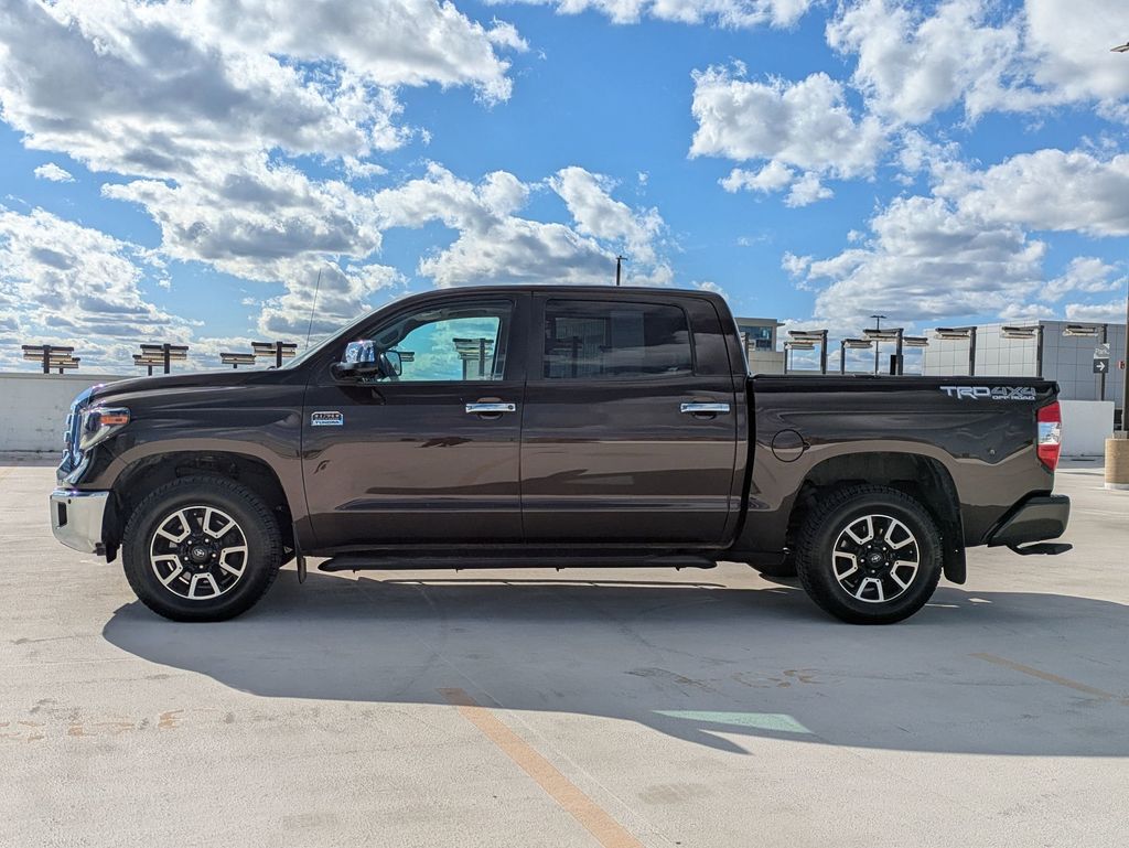 2019 Toyota Tundra Platinum Grade photo 4