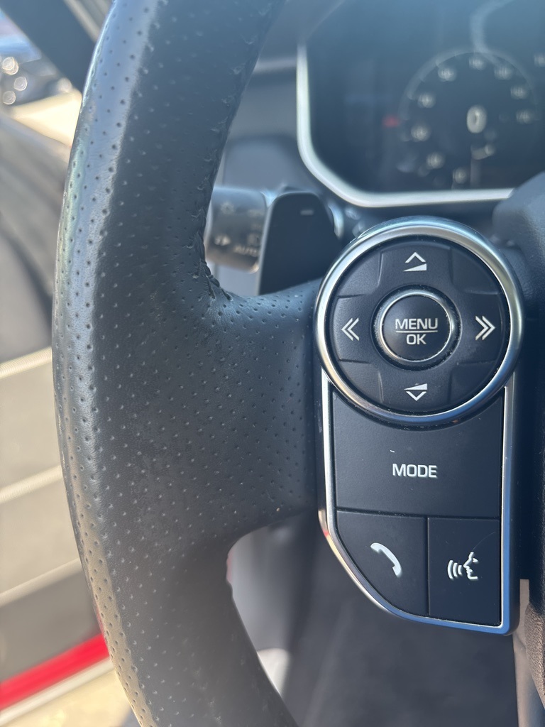 2017 Land Rover Range Rover Sport SuperCharged photo 23