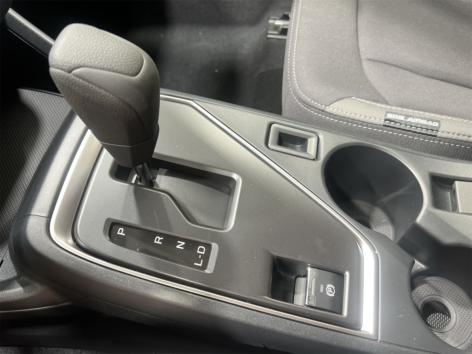 2025 Subaru Impreza Base photo 18