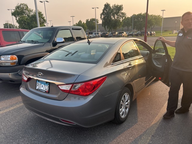Used 2011 Hyundai Sonata GLS with VIN 5NPEB4AC8BH042423 for sale in Apple Valley, Minnesota