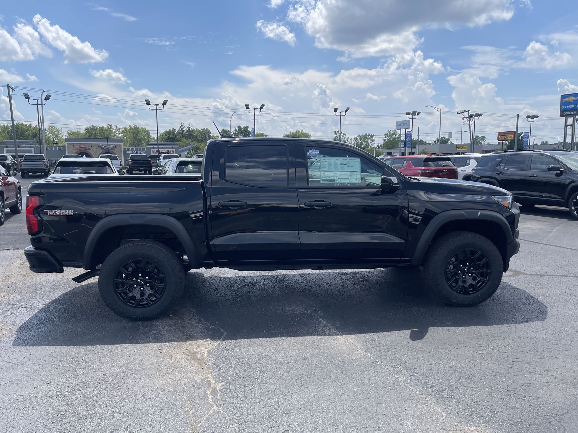 2026 Chevrolet Colorado Trail Boss photo 37