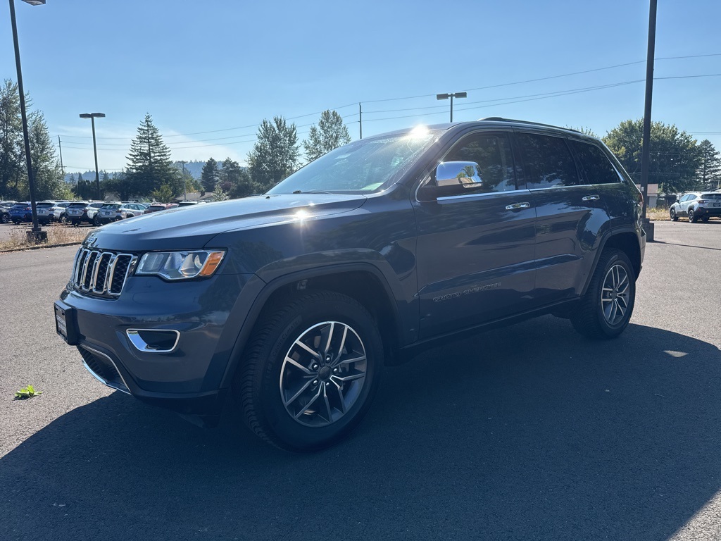 2020 Jeep Grand Cherokee Limited photo 2