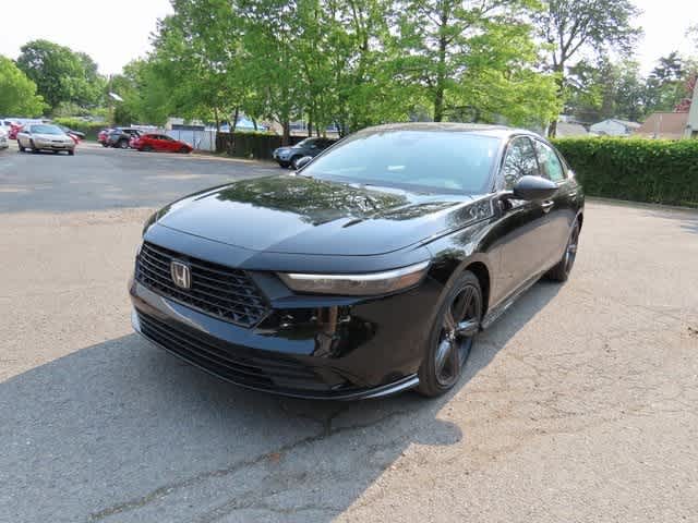 2025 Honda Accord Hybrid Sport-L's photo