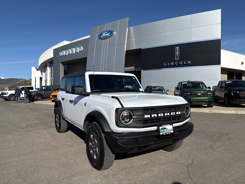 2025 Ford Bronco 4-Door Big Bend's photo