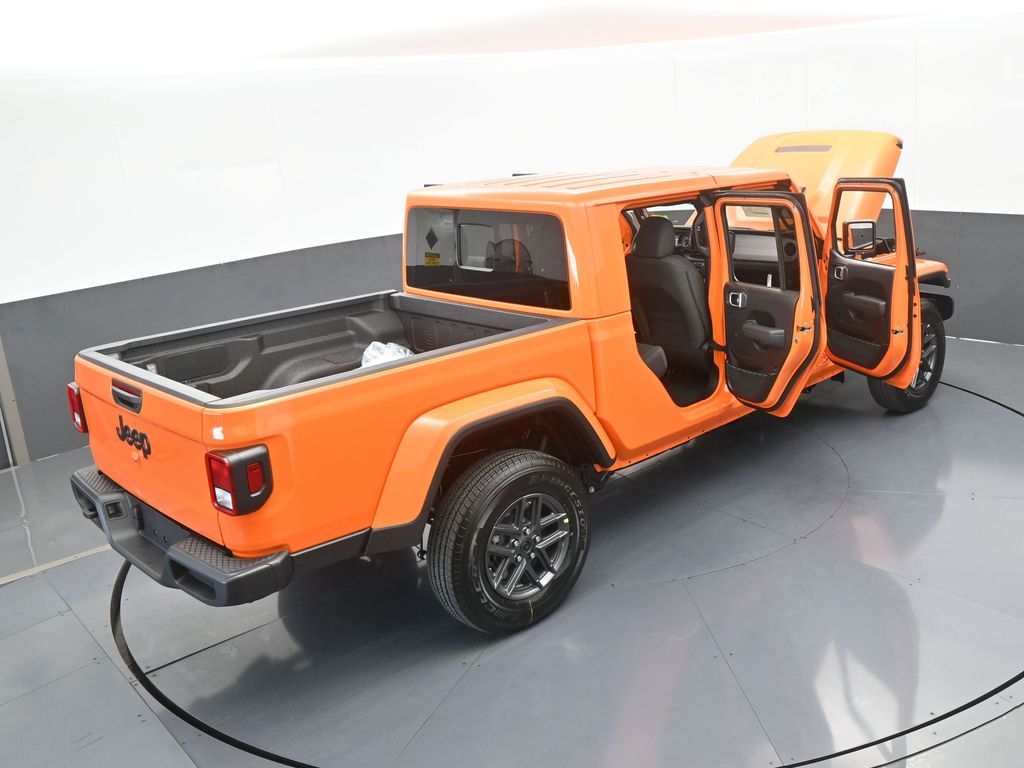 2025 Jeep Gladiator Sport S photo 54