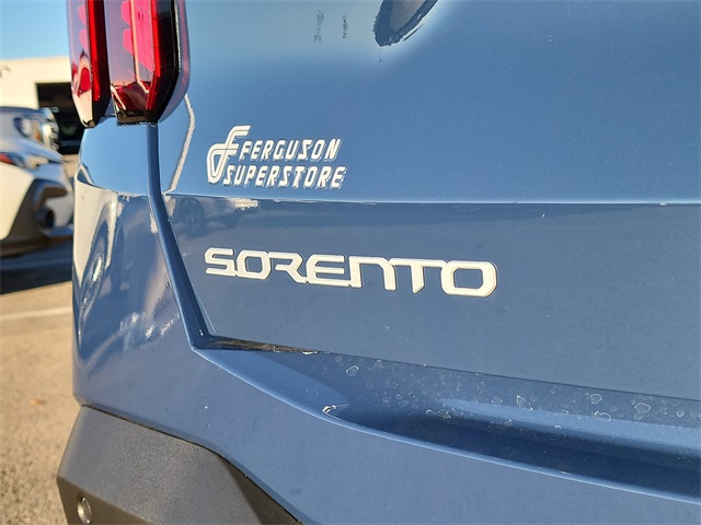 2026 Kia Sorento SX photo 3