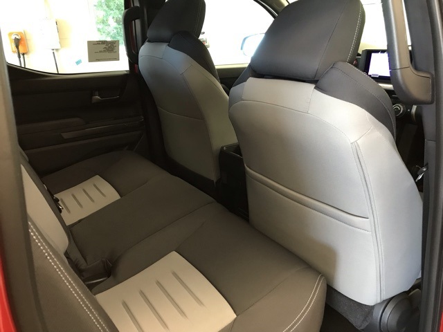 2025 Toyota Tacoma TRD Sport Double Cab photo 12
