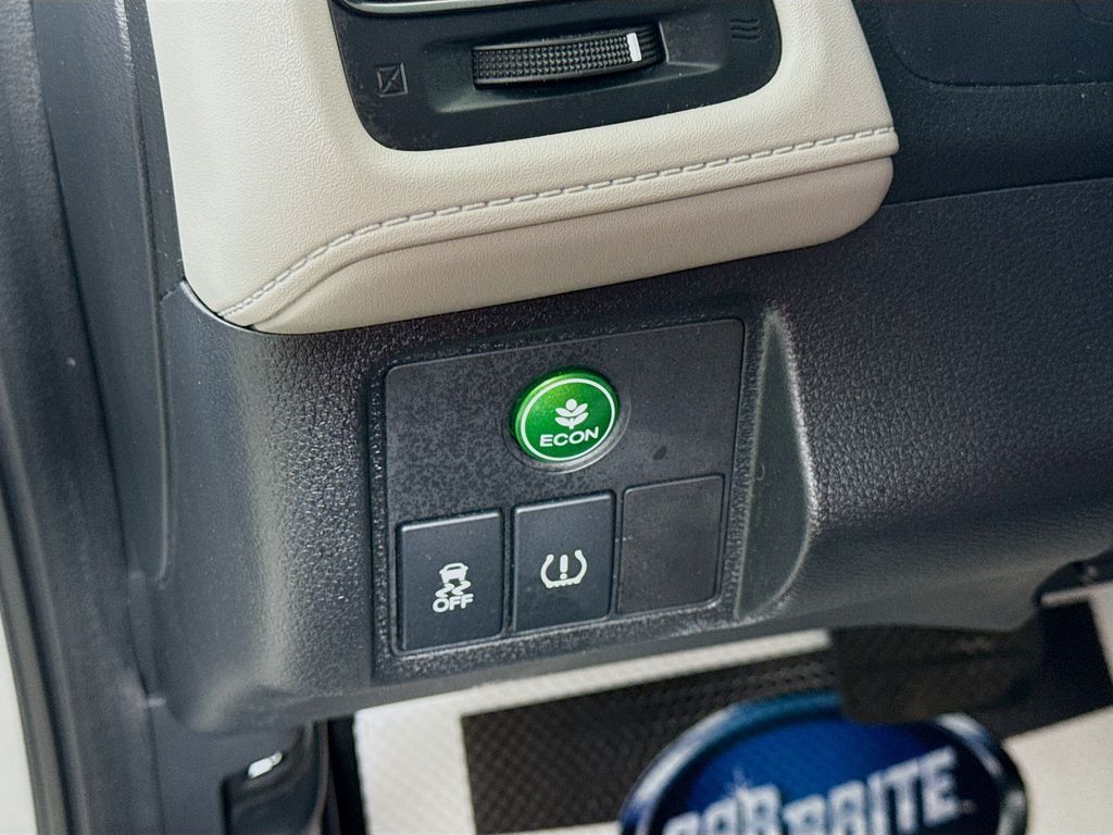 2021 Honda HR-V LX photo 10