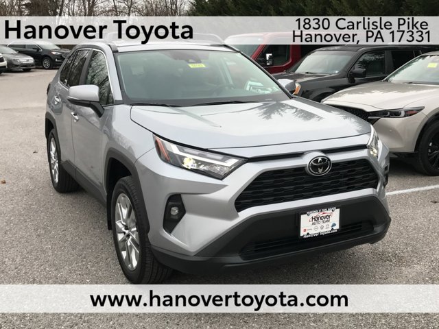 2025 Toyota RAV4 XLE Premium's photo