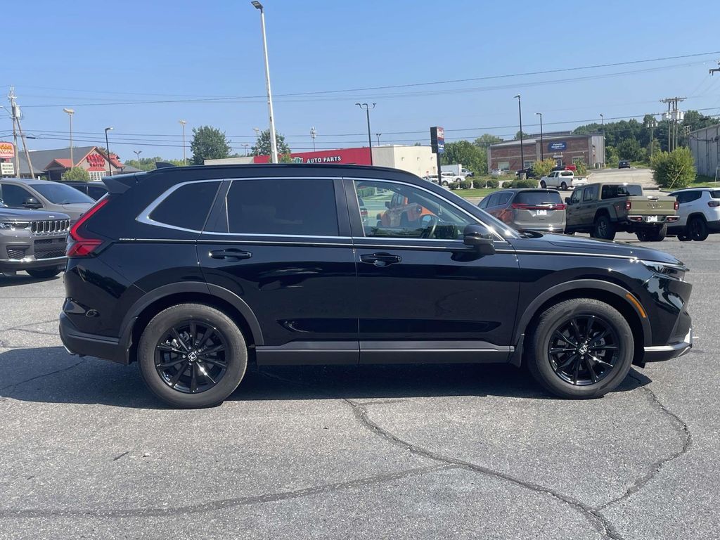 2023 Honda CR-V Hybrid Sport photo 7